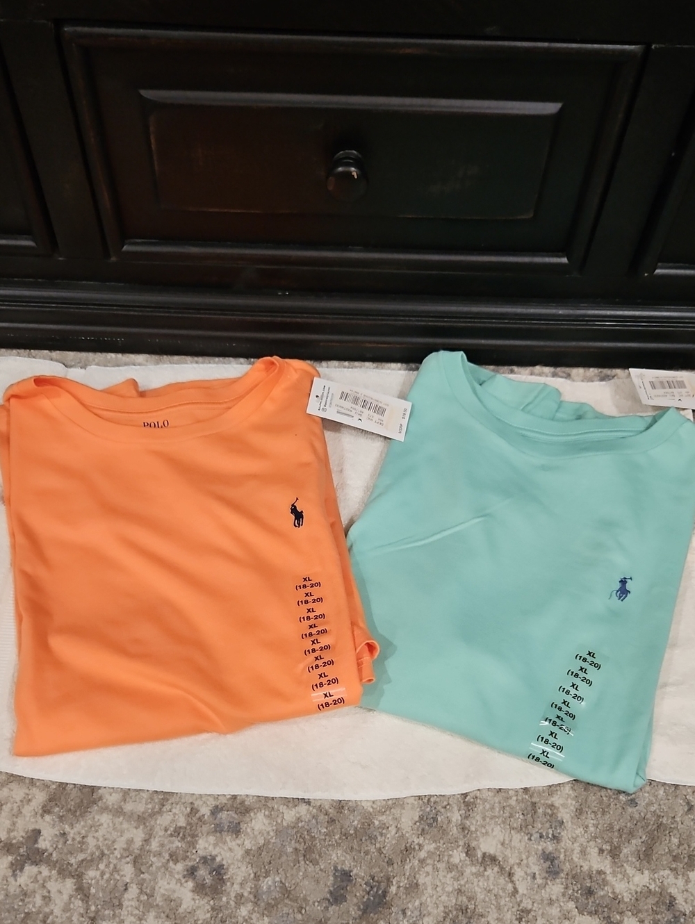 POLO T-shirts - Picture 5 of 5